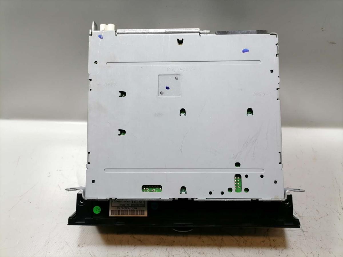 Audi A4 8K B8 original Autoradio Bj.2010